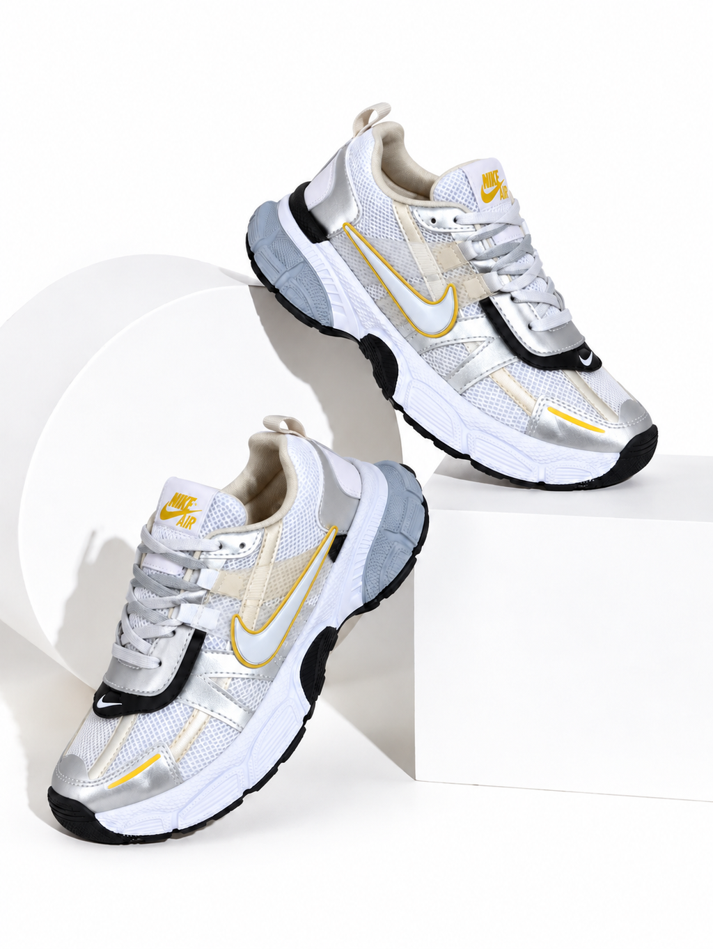 NIKE SKATE V2