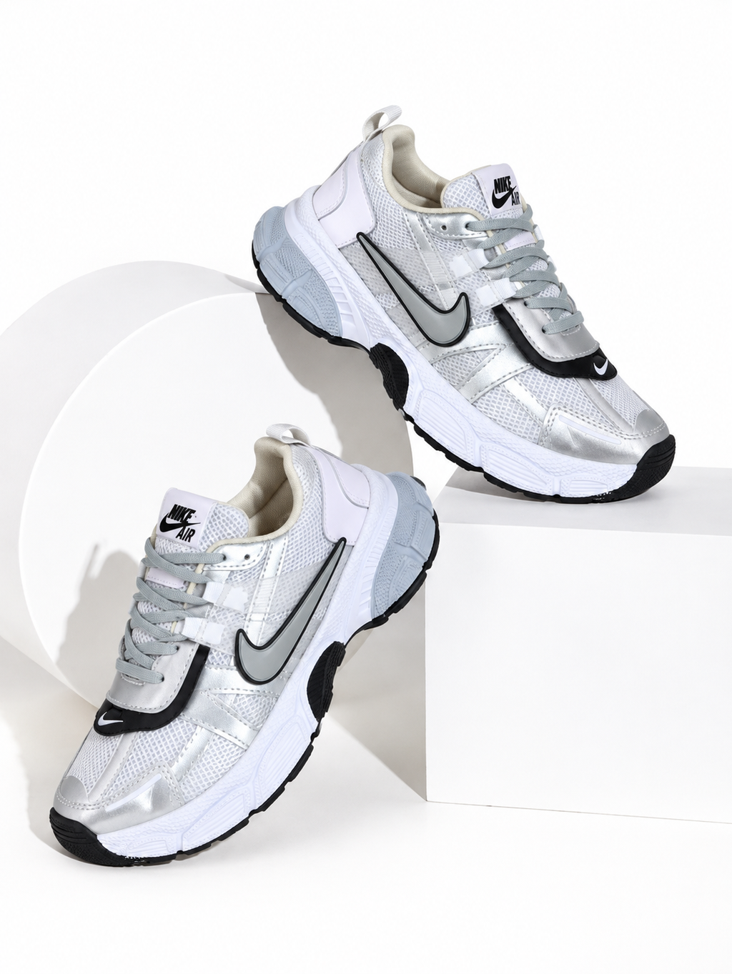 NIKE SKATE V2