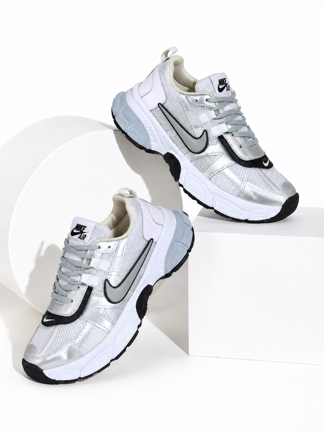 NIKE SKATE V2